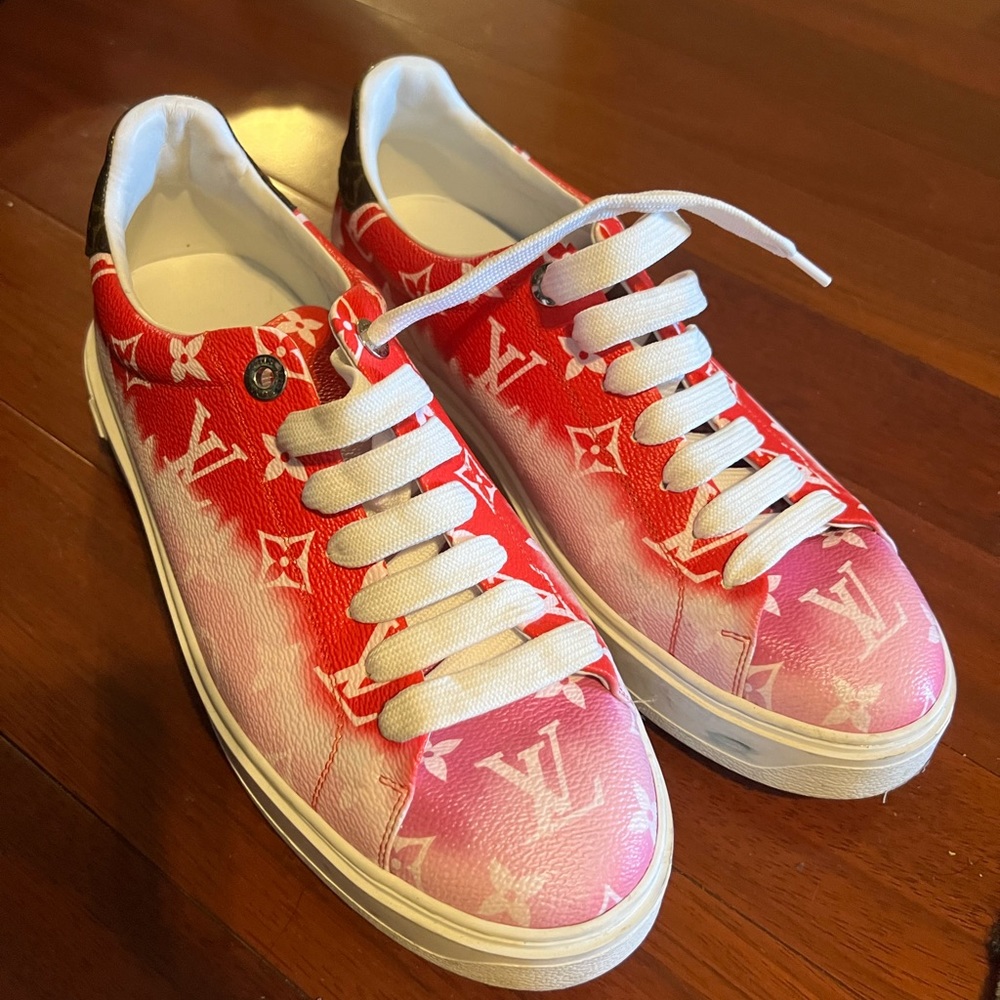 Women Louis Vuitton shoe lv monogram